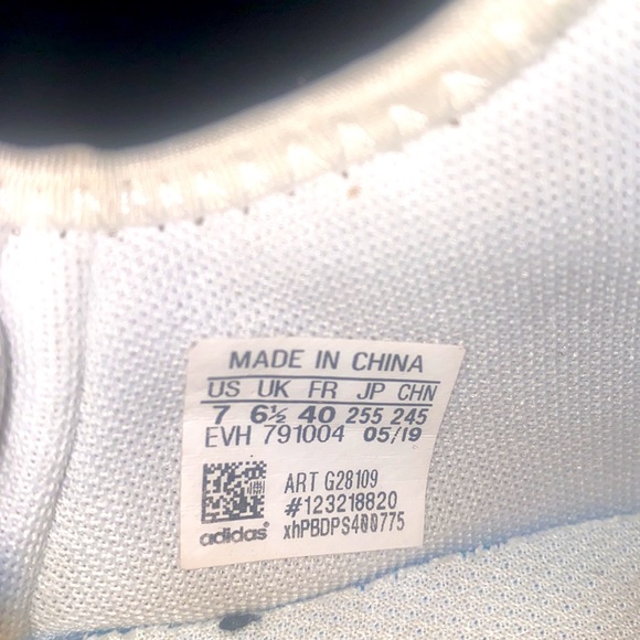 Women’s Adidas U-path run sneakers size 7 - Picture 4 of 5